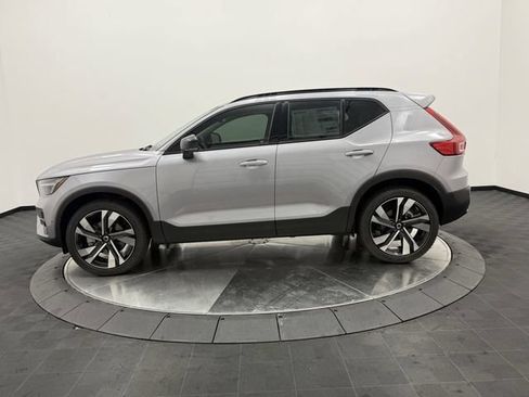 New 2026 Volvo XC40 B5 Ultra w/ Protection Package Premier AWD/4WD image 4