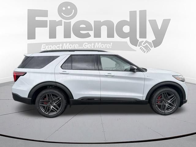 Used 2026 Ford Explorer ST-Line w/ ST-Line Street Pack AWD/4WD image 11