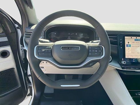New 2026 Jeep Grand Wagoneer w/ Premium Group I image 43