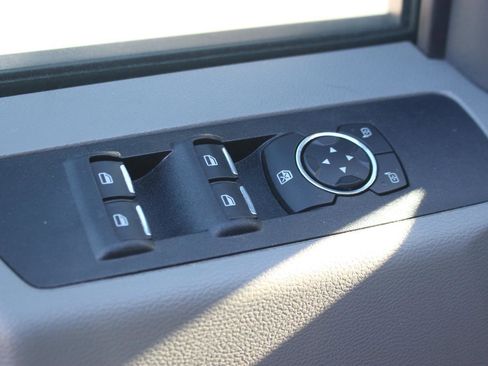 Used 2022 Ford F250 XLT image 14