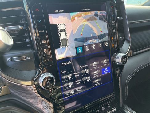 Used 2019 RAM 2500 Limited image 10