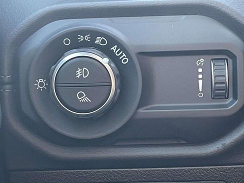 Certified 2025 Jeep Gladiator Rubicon image 29