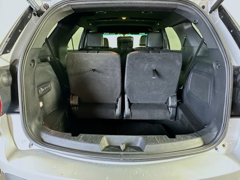 Used 2016 Ford Explorer Limited image 28