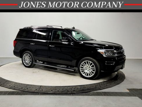 Used 2024 Ford Expedition Limited image 1