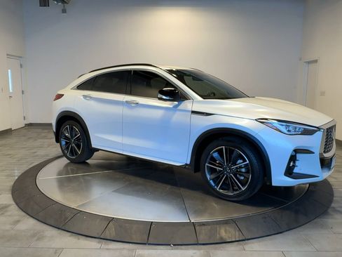Certified 2025 INFINITI QX55 Essential AWD/4WD image 2