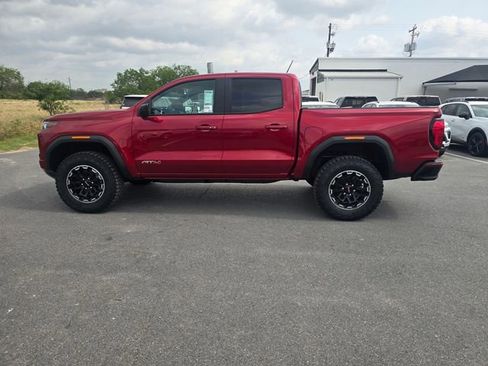 New 2026 GMC Canyon AT4 AWD/4WD image 8