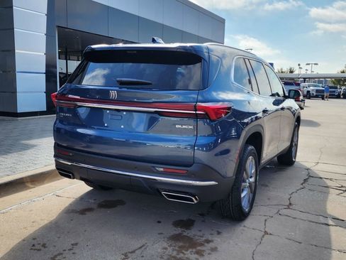 New 2026 Buick Enclave Preferred image 4