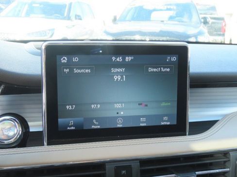 Certified 2022 Lincoln Corsair FWD w/ Premium Package image 29