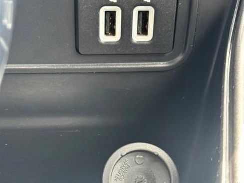 Used 2018 Ford EcoSport SE w/ SE Convenience Package FWD image 17