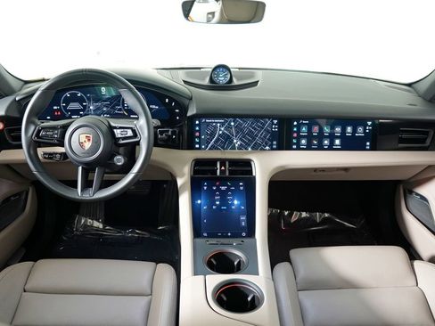 Used 2022 Porsche Taycan 4S image 20