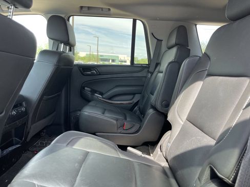 Used 2018 Chevrolet Tahoe LT w/ Luxury Package AWD/4WD image 10