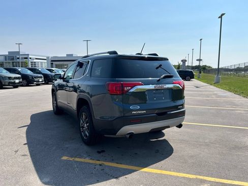 Used 2019 GMC Acadia SLT w/ LPO, Floor Liner Package AWD/4WD image 9