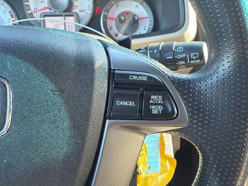 Used 2014 Honda Pilot LX image 11