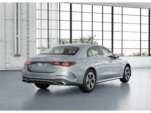 New 2026 Mercedes-Benz E 350 4MATIC Sedan image 22