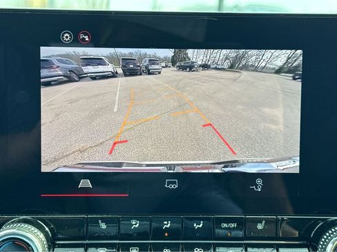 New 2026 GMC Canyon AT4 image 14