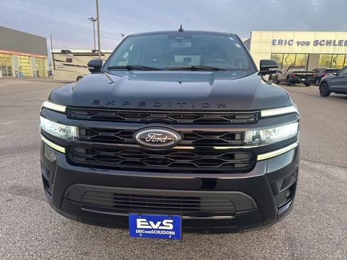 Used 2024 Ford Expedition Max Limited image 8