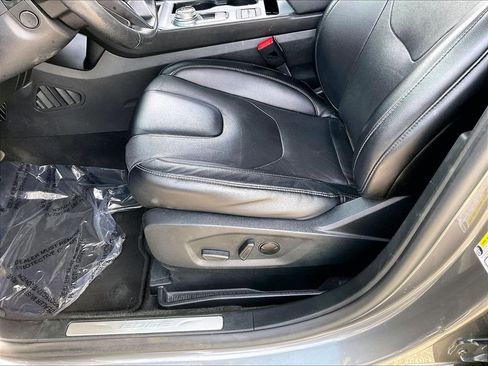 Used 2022 Ford Edge Titanium w/ Equipment Group 301A image 34