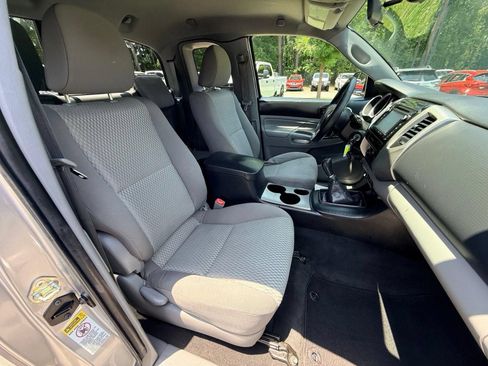 Used 2015 Toyota Tacoma 2WD Access Cab w/ SR5 Package image 23
