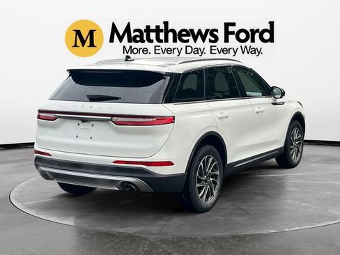 Used 2022 Lincoln Corsair AWD w/ Equipment Group 101A image 5