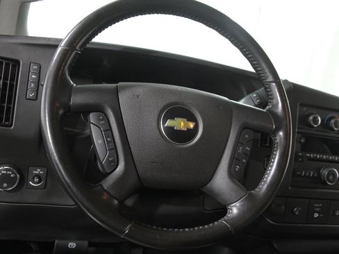 Used 2020 Chevrolet Express 2500 LS w/ Driver Convenience Package image 7