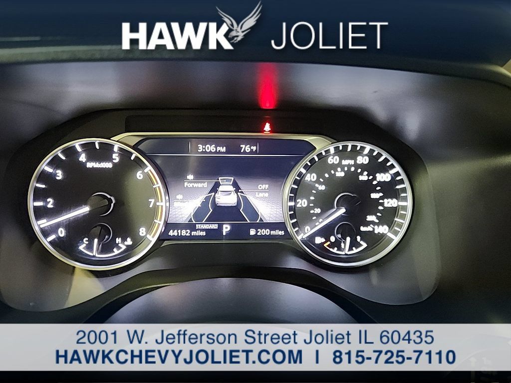 Used 2023 Nissan Rogue S FWD image 13