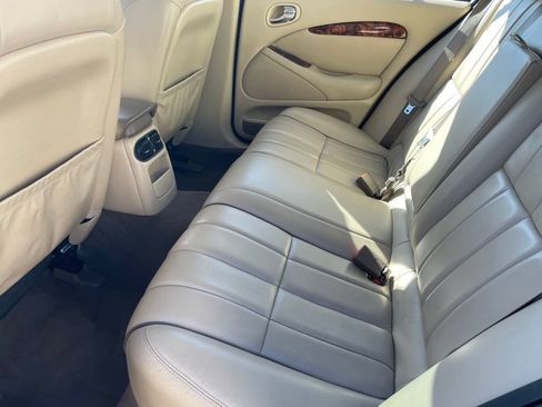Used 2006 Jaguar S-TYPE 4.2 RWD image 19