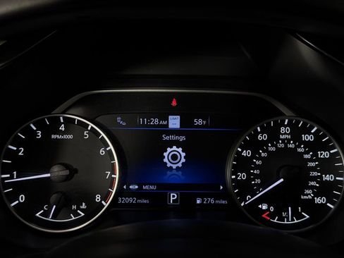 Used 2023 Nissan Murano Platinum w/ Cargo Package image 15