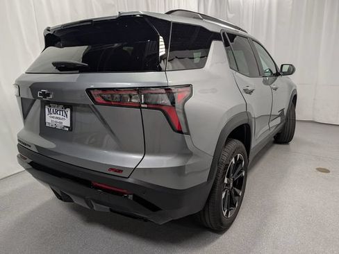 New 2027 Chevrolet Equinox RS AWD/4WD image 3