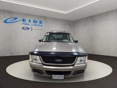 Used 2002 Ford Explorer XLT AWD/4WD image 6