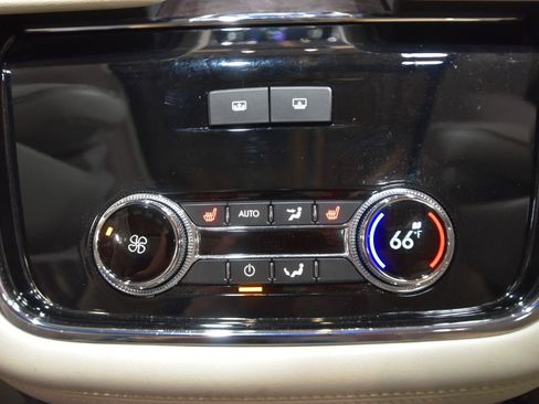 Used 2019 Lincoln Navigator Reserve AWD/4WD image 46