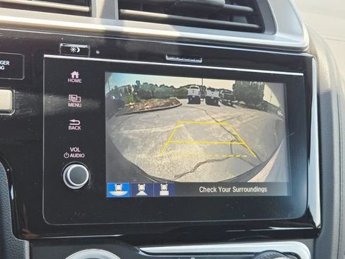 Used 2018 Honda Fit EX image 24