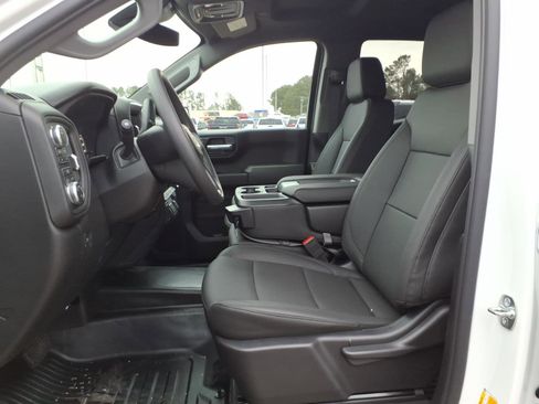 New 2026 GMC Sierra 1500 Pro w/ Pro Value Package image 18