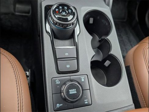 Used 2022 Nissan Kicks S image 15