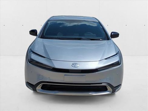 New 2026 Toyota Prius Plug-In Hybrid FWD image 2