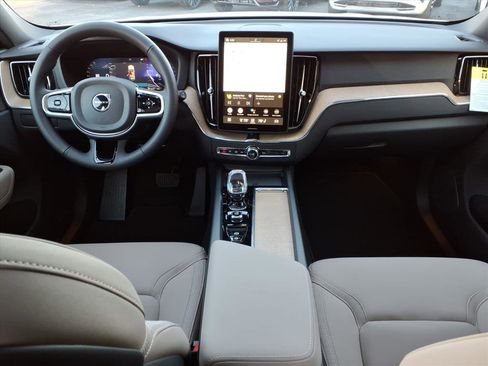 New 2026 Volvo XC60 B5 Core w/ Climate Package image 8