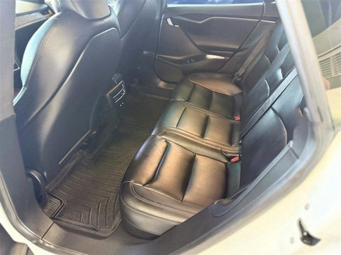 Used 2020 Tesla Model S AWD image 14
