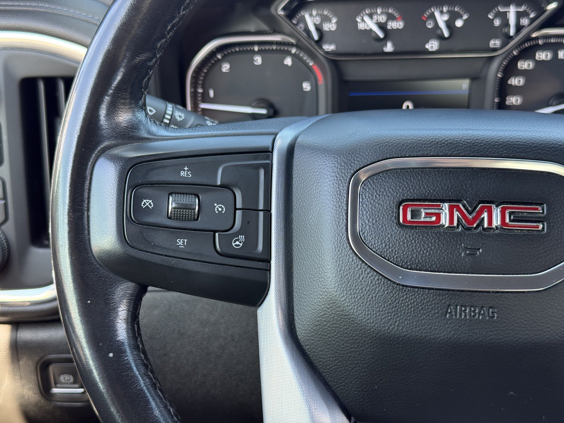 Used 2022 GMC Sierra 2500 SLE w/ Gooseneck/5TH Wheel Package AWD/4WD image 18
