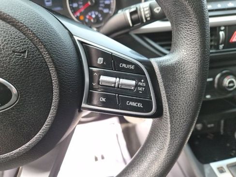 Used 2021 Kia Forte LXS image 19