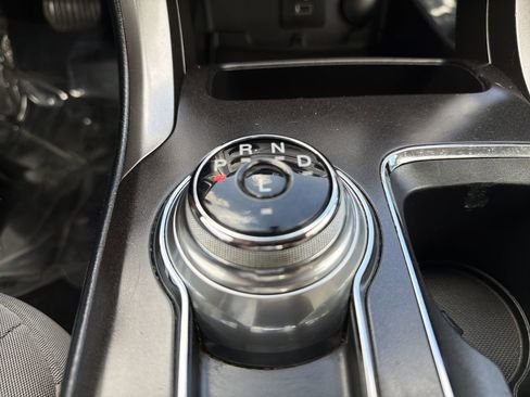 Used 2017 Ford Fusion S FWD image 22