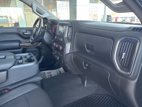 Used 2022 Chevrolet Silverado 1500 RST w/ LPO, Blackout Package image 32