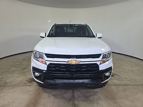 Used 2022 Chevrolet Colorado LT w/ LT Convenience Package image 3