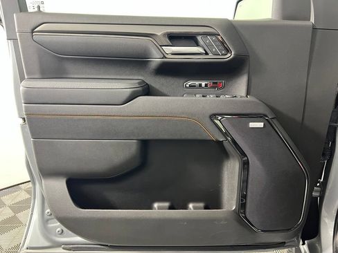 Certified 2025 GMC Sierra 1500 AT4 w/ AT4 Premium Package AWD/4WD image 16