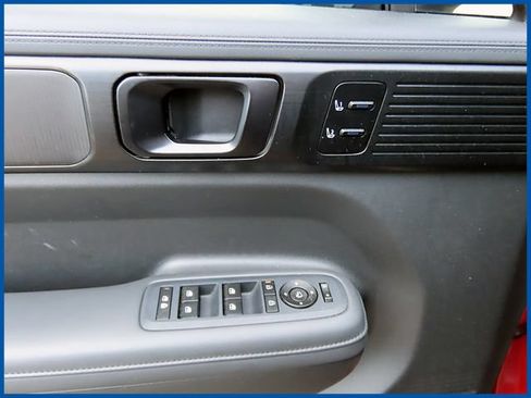 Used 2024 Hyundai Santa Fe Calligraphy AWD/4WD image 12