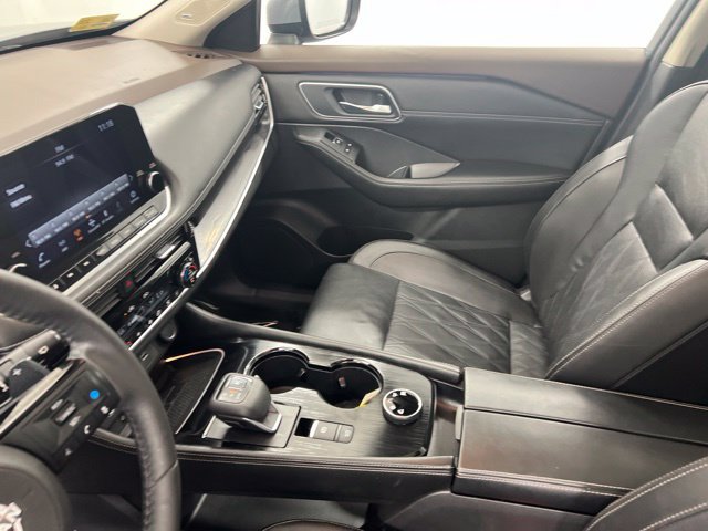 Used 2023 Nissan Rogue Platinum w/ Platinum Premium Package AWD/4WD image 21