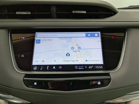 Certified 2023 Cadillac XT5 Premium Luxury AWD/4WD image 6