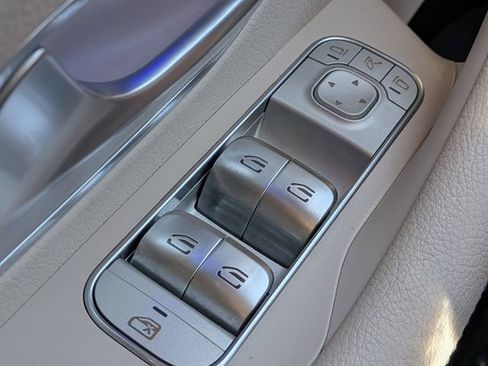 Used 2024 Mercedes-Benz GLE 350 GLE 350 image 28