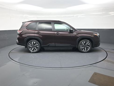 New 2026 Subaru Forester Touring AWD/4WD image 2