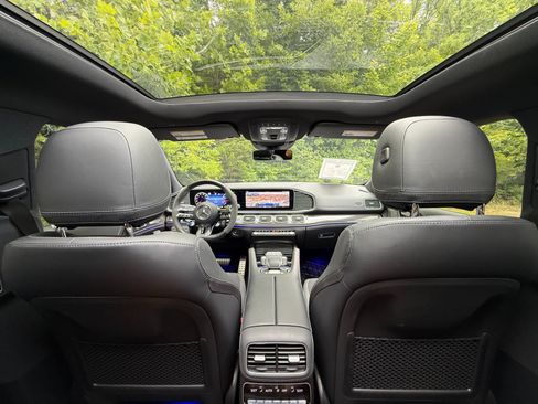Used 2025 Mercedes-Benz GLE 53 AMG 4MATIC Coupe image 34