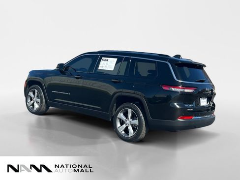 Used 2021 Jeep Grand Cherokee L Limited w/ Luxury Tech Group II image 3