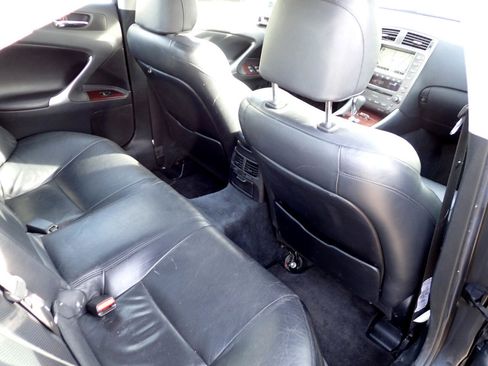 Used 2007 Lexus IS 250 image 24